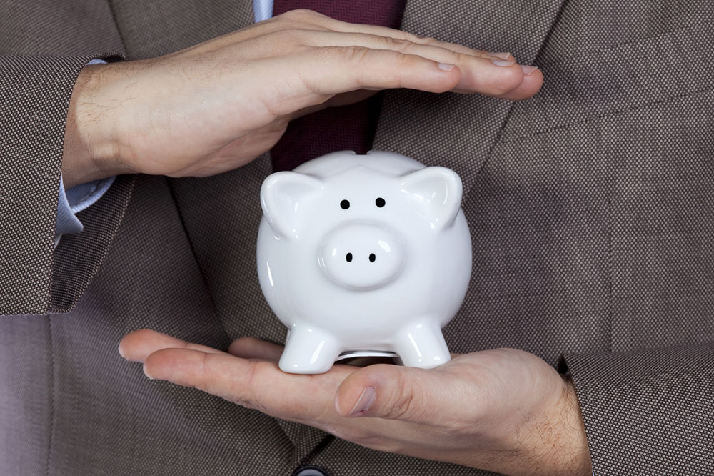 Savings vs. Checking Accounts: What&#8217;s the Difference?